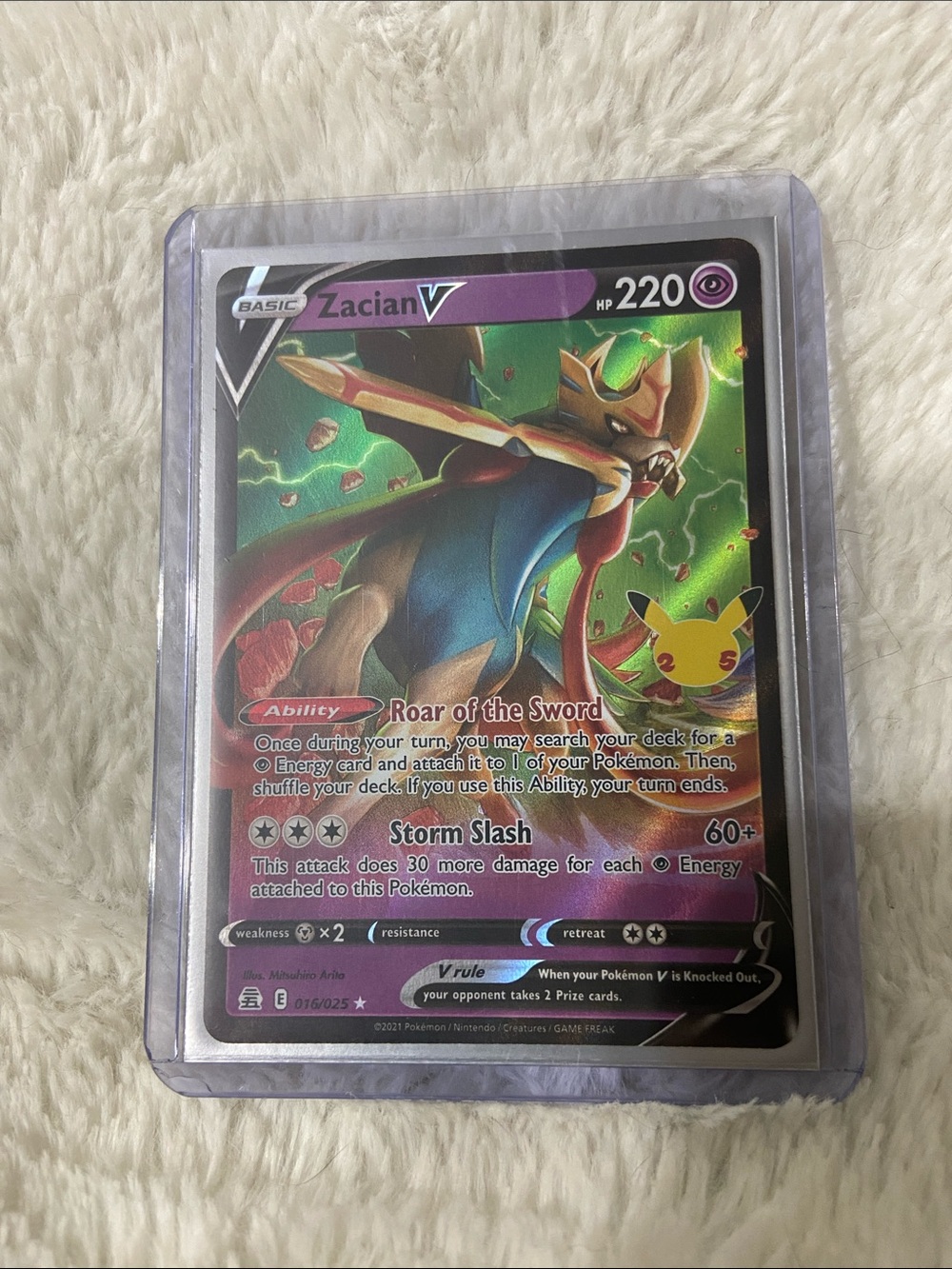 Zacian V (016/025) Ultra Rare card from the Celebrations (25th Anniversary) set
